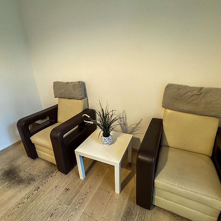 Fantastic Waw - F17 Apartment Warszawa Exteriör bild